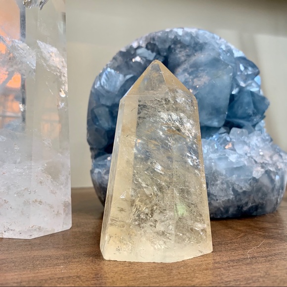 Healing Crystal - Citrine Pointed Tower - Picture 3 of 13
